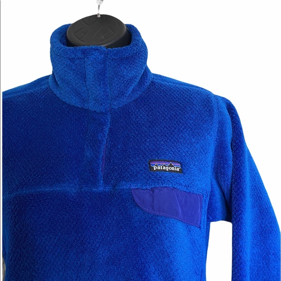 Patagonia women’s size S Royal blue snap pullover - Picture 3 of 4